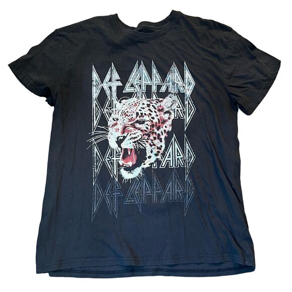 Def Leppard Adult 2XL Pour Some Sugar On Me Band Graphic T-shirt - Picture 1 of 4